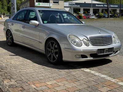 Mercedes E240