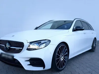 Gebraucht Mercedes E220 AMG line 194 PS (142 kW) 2017 Weiß Kombi