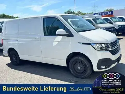Gebraucht VW T6.1 110 PS (80 kW) 2022 Weiß Van