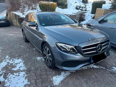 Silber Gebraucht 2020 Mercedes E300 Kombi | 27.500 € (Fairer Preis)