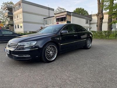 Usata VW Phaeton 239 CV (175 kW) 2012 Nero Berlina