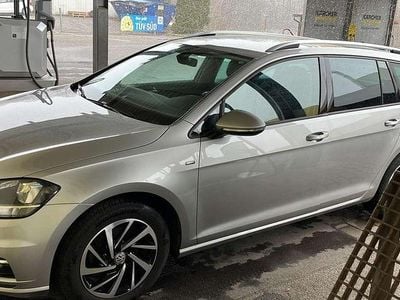 Gebraucht VW Golf VII Join 116 PS (85 kW) 2018 Silber Kombi