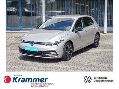 Silber Gebraucht 2023 VW Golf VIII Move Limousine | 25.140 € (Guter Preis)