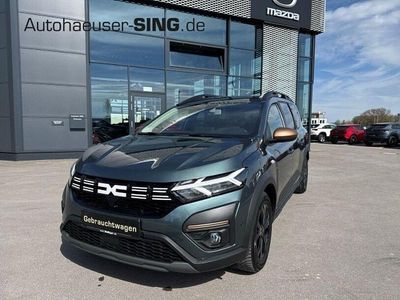Second-hand Dacia Jogger Extreme 110 CP (80 kW) 2024 Verde Monovolum
