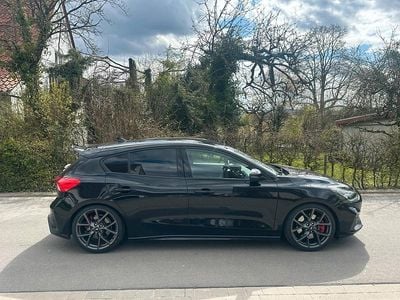 Second-hand Ford Focus ST 280 CP (205 kW) 2020 Negru Hatchback