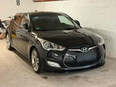 Gebraucht Hyundai Veloster Premium 140 PS (102 kW) 2011 Schwarz Kleinwagen