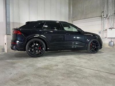 Second-hand Audi SQ8 Ambiente 435 CP (319 kW) 2019 Negru SUV