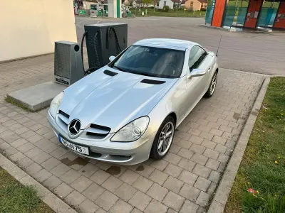 Gebraucht Mercedes SLK200 163 PS (119 kW) 2006 Silber Cabrio