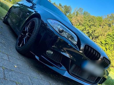 Gebraucht BMW 530 Comfort Edition 258 PS (189 kW) 2013 Blau Kombi