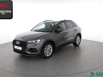 Gebraucht Audi Q3 Ambiente 150 PS (110 kW) 2023 Chronosgrau SUV
