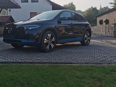 Mercedes EQA250