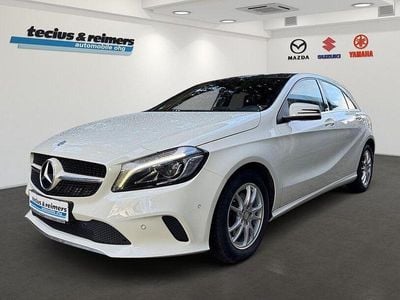Gebraucht Mercedes A180 Business 122 PS (89 kW) 2015 Weiß Limousine