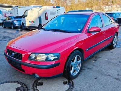 Gebraucht Volvo S60 250 PS (183 kW) 2001 Rot Limousine