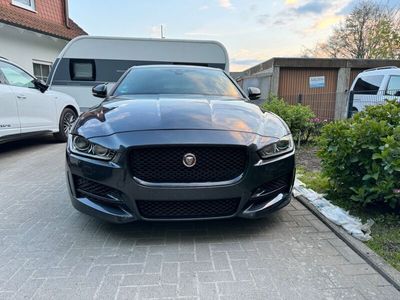 gebraucht Jaguar XE 20d 180PS R-Sport Automatik R-Sport