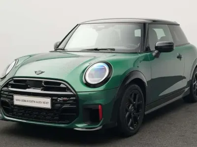 Gebraucht Mini John Cooper Works 231 PS (169 kW) 2025 Grün Kleinwagen