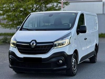 Second-hand Renault Trafic 145 CP (106 kW) 2020 Alb Monovolum