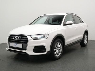 Weiß Gebraucht 2017 Audi Q3 Ambiente SUV | 17.790 € (Fairer Preis)