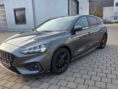 Second-hand Ford Focus ST-Line 155 CP (114 kW) 2020 Gri Berlinǎ