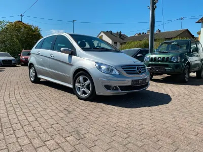 Second-hand Mercedes B200 193 CP (141 kW) 2006 Argintiu Monovolum