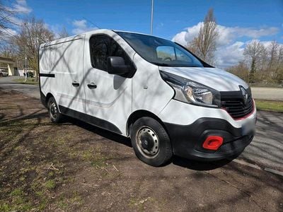 Gebraucht Renault Trafic 120 PS (88 kW) 2018 Weiß Van / Kleinbus