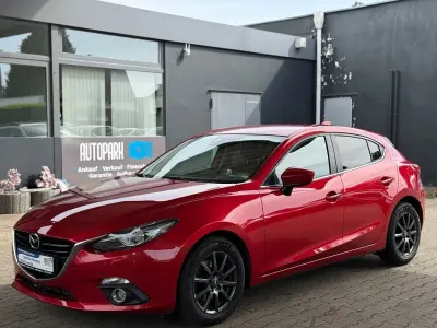 Gebraucht Mazda 3 Sports-Line 150 PS (110 kW) 2014 Rot Limousine