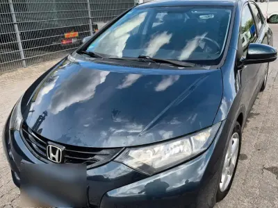 Gebraucht Honda Civic 99 PS (72 kW) 2014 Grün Kleinwagen