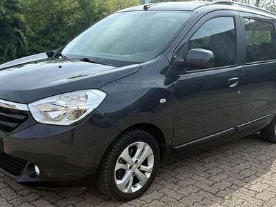 Usata Dacia Lodgy Prestige 107 CV (78 kW) 2014 Grigio Monovolume