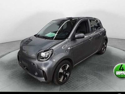 Second-hand Smart ForFour Electric Drive Passion 60 kW (82 CP) 2021 Gri