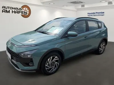 Neu Hyundai Bayon Trend 90 PS (66 kW) 2026 Grün SUV