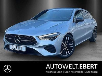 Gebraucht Mercedes CLA220 Night 190 PS (139 kW) 2024 Silber Limousine