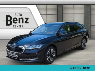 Neu Skoda Superb Selection 150 PS (110 kW) 2026 Schwarz Kombi