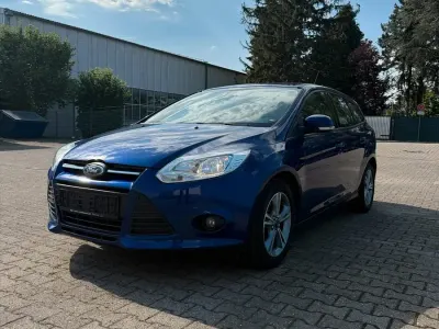 Gebraucht Ford Focus 100 PS (73 kW) 2014 Kombi