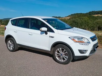 Gebraucht Ford Kuga Titanium 140 PS (102 kW) 2012 Weiß SUV