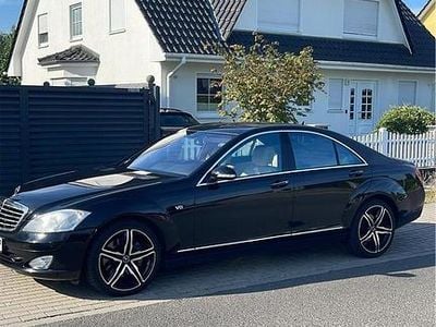 Gebraucht Mercedes S500 388 PS (285 kW) 2008 Schwarz Limousine