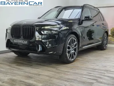 Gebraucht BMW X7 M Sport 352 PS (258 kW) 2025 (0475) saphirschwarz metallic SUV