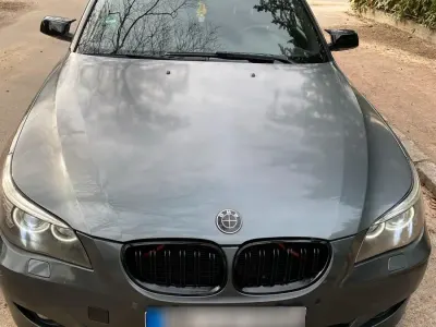 Gebraucht BMW 530 218 PS (160 kW) 2005 Grau Limousine