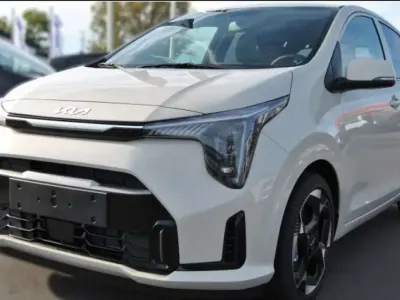 Gebraucht Kia Picanto Launch Edition 79 PS (58 kW) 2025 Milky beige metallic Kleinwagen