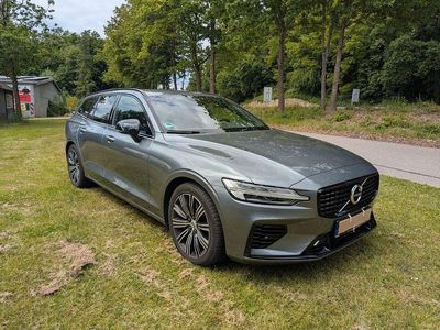 Gebraucht Volvo V60 R-Design 344 PS (253 kW) 2020 Grau Kombi