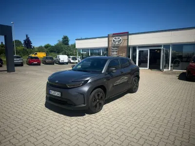 Gebraucht Toyota Urban Cruiser Lounge 127 kW (174 PS) 2026 Grau SUV