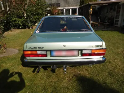 Gebraucht Audi 100 70 PS (51 kW) 1979 Grün Limousine