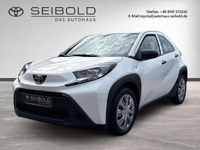 Usata Toyota Aygo X Basis 72 CV (52 kW) 2023 Bianco SUV