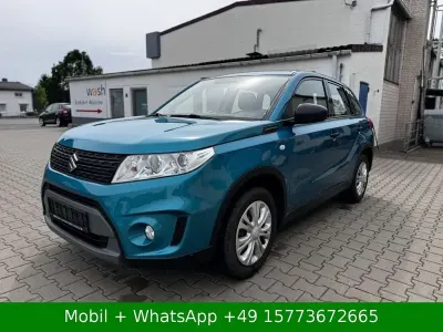 Gebraucht Suzuki Vitara Club 120 PS (88 kW) 2015 Blau SUV