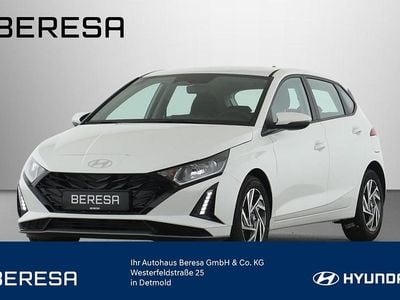 Neu Hyundai i20 Trend 101 PS (74 kW) 2025 Weiß Limousine