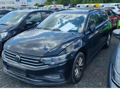 Gebraucht VW Passat Business 150 PS (110 kW) 2022 Schwarz Kombi