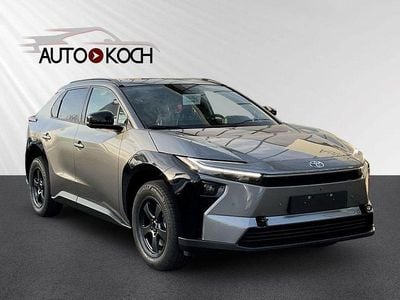 Neu Toyota bZ4X 166 kW (226 PS) 2026 Silber SUV