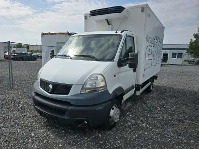 Gebraucht Renault Master 2010 Weiß Limousine