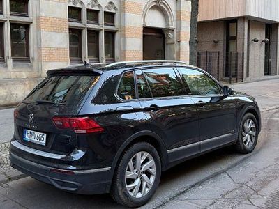 Usado VW Tiguan Active 150 HP (110 kW) 2021 Preto SUV