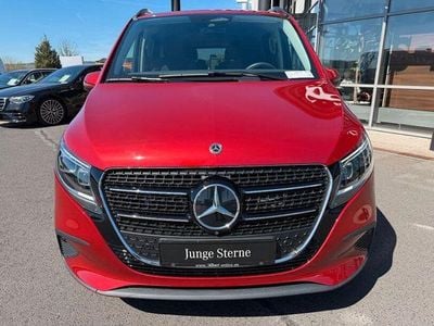 Usata Mercedes V220 Style 163 CV (119 kW) 2025 Rosso Monovolume