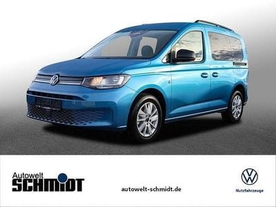 Neu VW Caddy Life 116 PS (85 kW) 2025 Costa azul metallic Van / Kleinbus