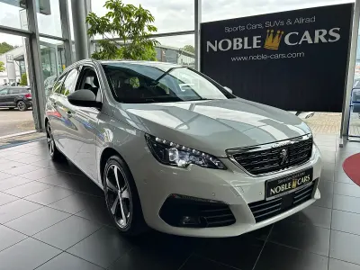 Gebraucht Peugeot 308 SW Allure 131 PS (96 kW) 2019 Weiss/metallic (metallic) Kombi